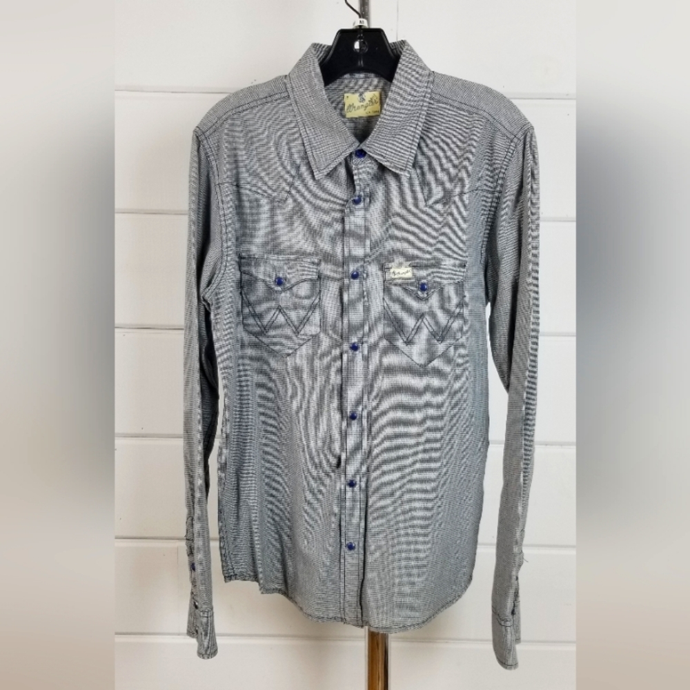 Wrangler blue bell shirt.